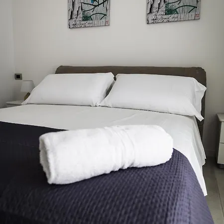 Legami House Гостевой дом Неаполь